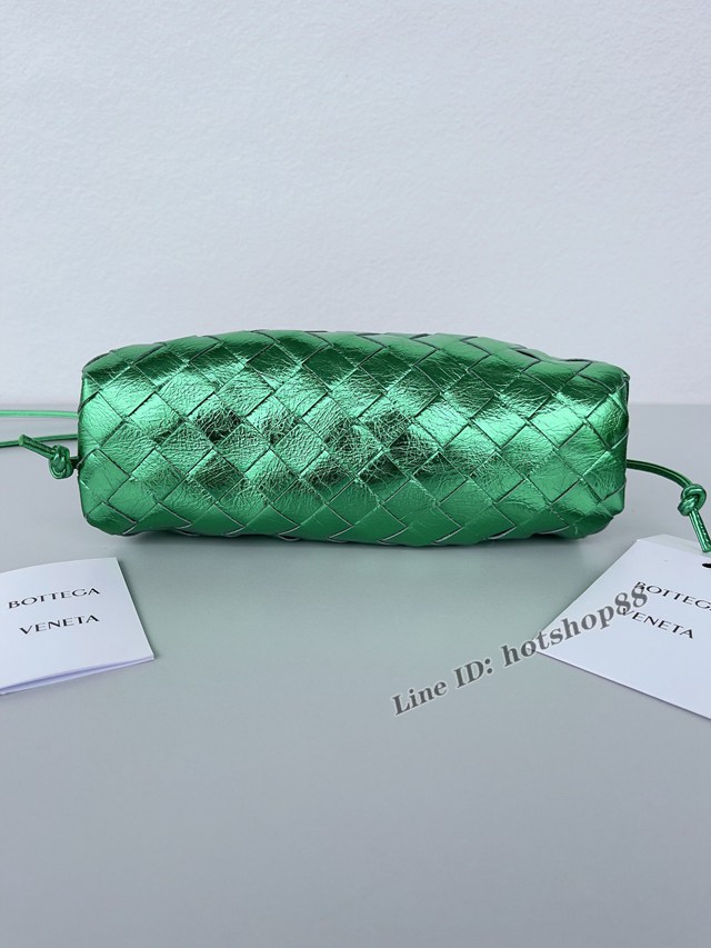 BV專櫃新款手工編織女包 葆蝶家小號可手拿可斜挎Thepouch雲朵包 bbv1517